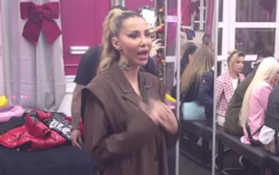 ANELI AHMIĆ POKUŠALA DA SE UBIJE: Nakljukala se TABLETA, stravična PORUKA obelodanjena! (FOTO)