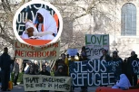 HRISTA PRIKAZALI KAO MIGRANTA: Pred Božić u Londonu iskoristili Isusa kao sredstvo političkog obračuna