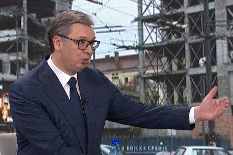 PREDSEDNIK VUČIĆ O GENERALŠTABU! Zahvaljujući neodgovornoj, blokaderskoj, antidržavnoj, antinarodnoj politici, izgubili smo veliku i važnu investiciju!