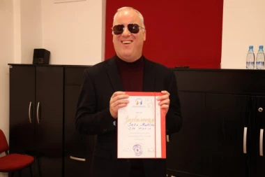 SAŠA MATIĆ ISPUNIO OBEĆANJE: VELIKA DONACIJA DEČJOJ ONKOLOGIJI KCV!