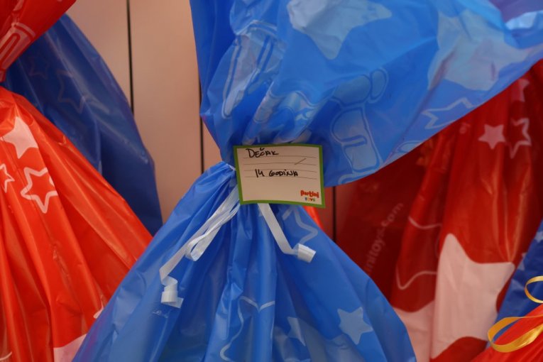 Saša Matić pomogao bolnici