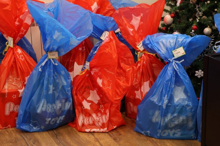 Saša Matić pomogao bolnici