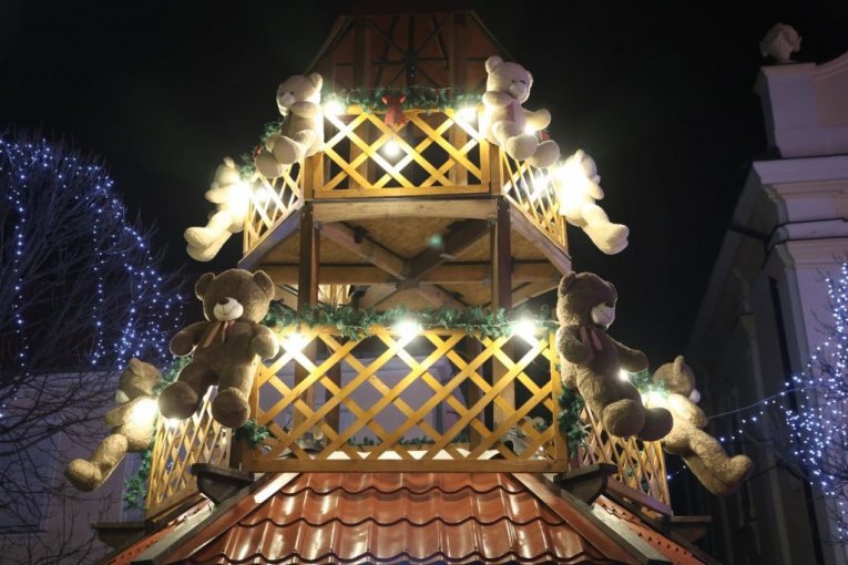 Zemunska bajka - Prvi veliki praznični festival u Zemunu