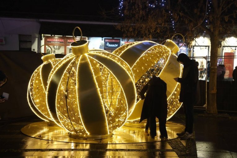 Zemunska bajka - Prvi veliki praznični festival u Zemunu