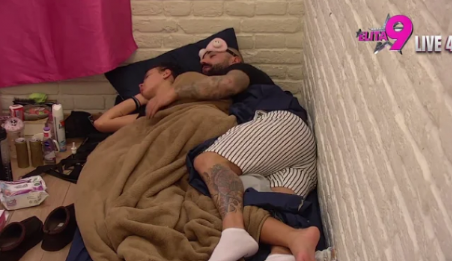 VRELE SCENE U IZOLACIJI GLEDATE NA SOPSTVENU ODGOVORNOST! Anita i Luka totalno van kontrole, Filip će propasti u zemlju od sramote zbog ovog klipa!