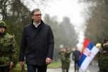KOMANDANT MU PREDAO RAPORT! Obeležava se dan SAJ, Vučić položio venac na spomen-zid