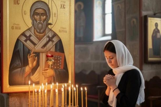 VERUJE SE DA SLEPIMA VRAĆA VID, GLUVIMA SLUH I DA JE NAROČITO OSETLJIV NA BOLESNE, SIROMAŠNE I UGNJETAVANE! Ovo su tri najmoćnije molitve Svetom Nikoli!