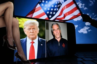 BOLESNI UM DŽEFRIJA EPSTAJNA! Isplivale jezive slike! Devojkama po telu ispisivao citate iz "LOLITE", a cena im je bila 1.000 DOLARA?! Tramp i Klinton u mreži pedofila monstruma?! (FOTO)