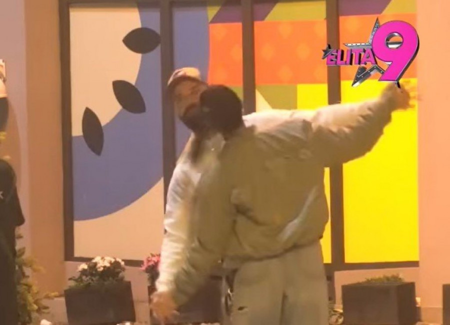 VRELA AKCIJA UŽIVO U ELITI! Anita uzjahala Luku pred kamerama, POPUSTILE JOJ SVE KOČNICE! (GALERIJA)