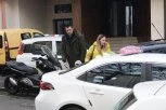 EKSKLUZIVNO! PRVA IZJAVA MILKA BJELICE ZA REPUBLIKU! Supruga i košarkaš ispred lifta u kome je automobil još uvek PRIGNJEČEN! (FOTO)