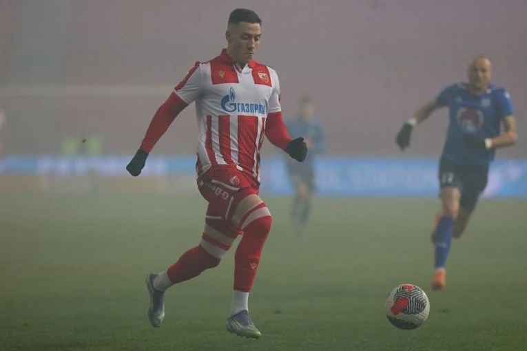 POKER NA MAGLOVITOJ MARAKANI;: Zvezda rutinirala Lučance za kraj jeseni!