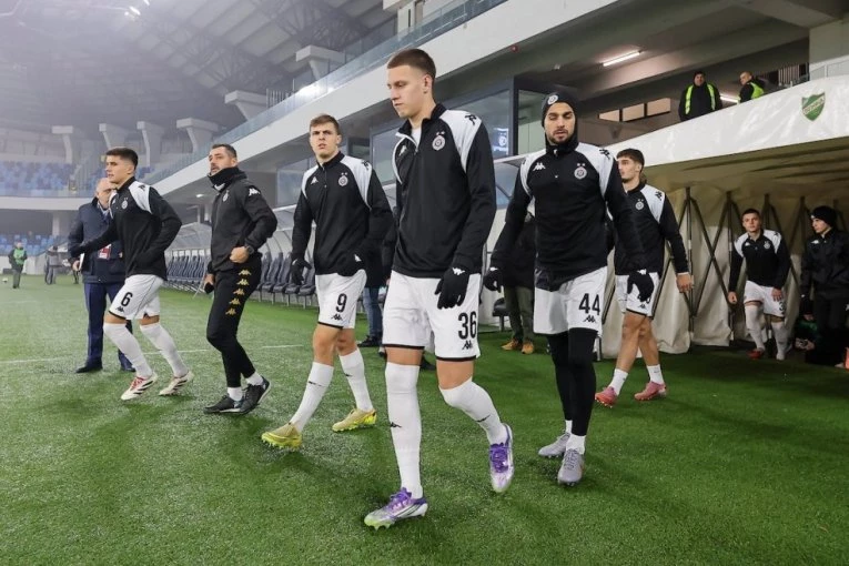 (POZNATI SASTAVI) PARTIZAN BEZ MILOŠEVIĆA: Stojaković sa ovim timom napada IMT!