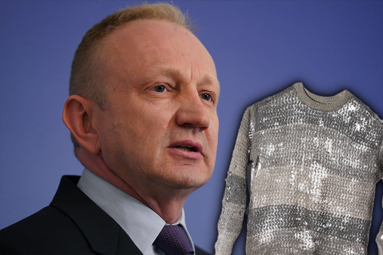 STIŽE ZIMA, A ON NESREĆNI BEZ PARA ZA NOVI! Đilas opet glumi žrtvu i kuka da mu se vrati džemper!