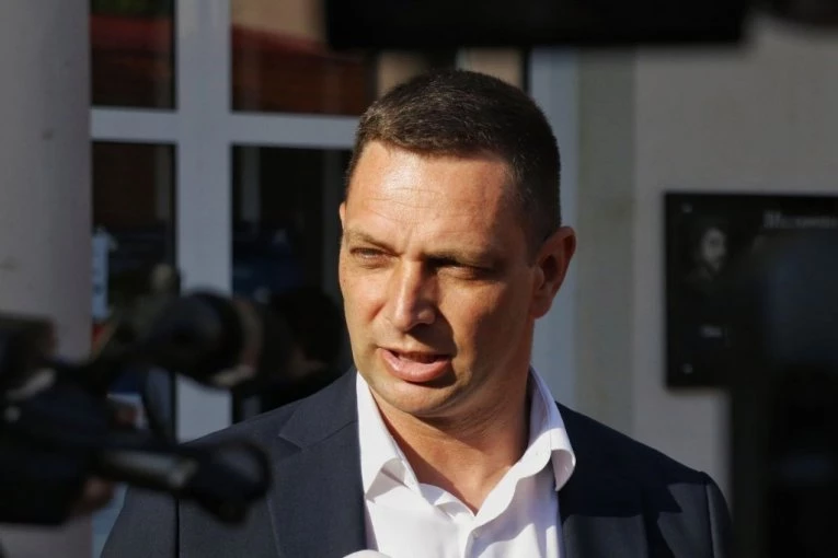 NAPALI GA I ISCEPALI MAJICU, JER JE "ĆACI"! Novi detalji monstruoznog napada na sina predsednika opštine Kosjerić - prvo oglašavanje Žarka Đokića!