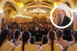 “TREBA DA VODIMO RAČUNA O SVOJOJ DECI – DA SE RASPINJEMO ZA NJIH”: Snažan apel patrijarha na praznik Detinjci