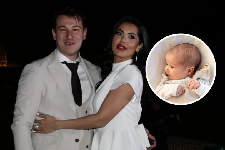 PRVE FOTOGRAFJE TANJE SAVIĆ SA BEBOM! Pevačica sija od sreće, nasledniku se obratila EMOTIVNM REČIMA! (FOTO)