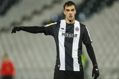 GROM IZ VEDRA NEBA: Jovan Milošević ipak potpisuje - i to pred Novu godinu!