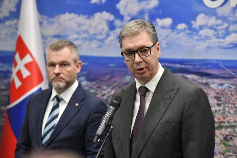 POLICIJA MORALA DA ZAŠTITI PELEGRINIJA! Vučić otkrio istinu o protestu blokadera u Bačkom Petrovcu: Slovima i brojem, bilo ih je 34!