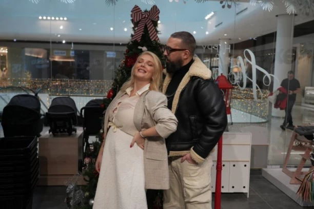 ZREO SAM DA PRISUSTVUJEM POROĐAJU: Nikolina Kovač broji sitno, Saša Kapor ŠOKIRAO: Najviše je nerviram, izađem iz kuće... (VIDEO)