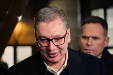 "IZBORI KRAJEM NAREDNE GODINE"! Vučić: "Odluke donosite hladne glave"!