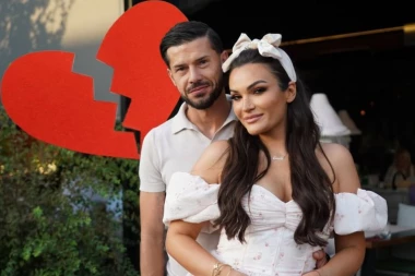 BRAK NAŠE PEVAČICE U KRIZI?! Posvađala se s fudbalerom, teši je OVA koleginica - otkriveni potresni detalji!