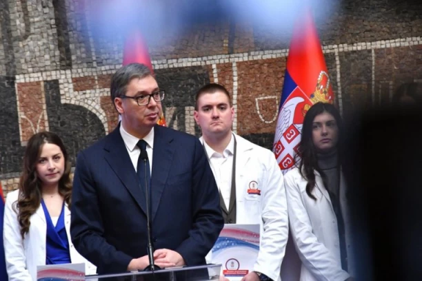 VUČIĆ OTKRIO ISTINU O GENERALŠTABU: Blokaderi i hajke na njih naterali Trampove da odustanu, mi nismo imali veze sa tim!