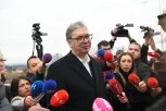 VUČIĆ NA GRADILIŠTU KOJE MENJA LICE BEOGRADA! Predsednik obilazi radove na Novom savskom mostu