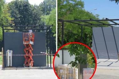 NASTAVLJENA GRADNJA NELEGALNOG OBJEKTA NA PARKINGU BAZENA NA KOŠUTNJAKU! Građevinska inspekcija zatvorila gradilište - "MI SMO SAMO DOŠLI DA OFARBAMO!" (FOTO, VIDEO)