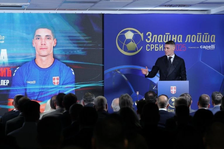 "DELUJE KAO NEMOGUĆE!" Nikola Milenković na dodeli Zlatne lopte: MOŽEMO TO DA URADIMO! (VIDEO)