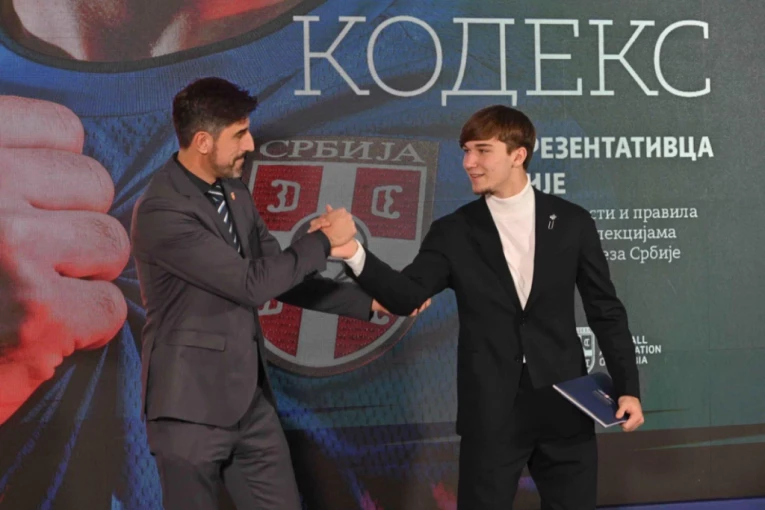 KODEKS REPREZENTATIVCA: Knjiga vrednosti i pravila ponašanja pod nazivom "ZAVET ZA POBEDU" (GALERIJA)