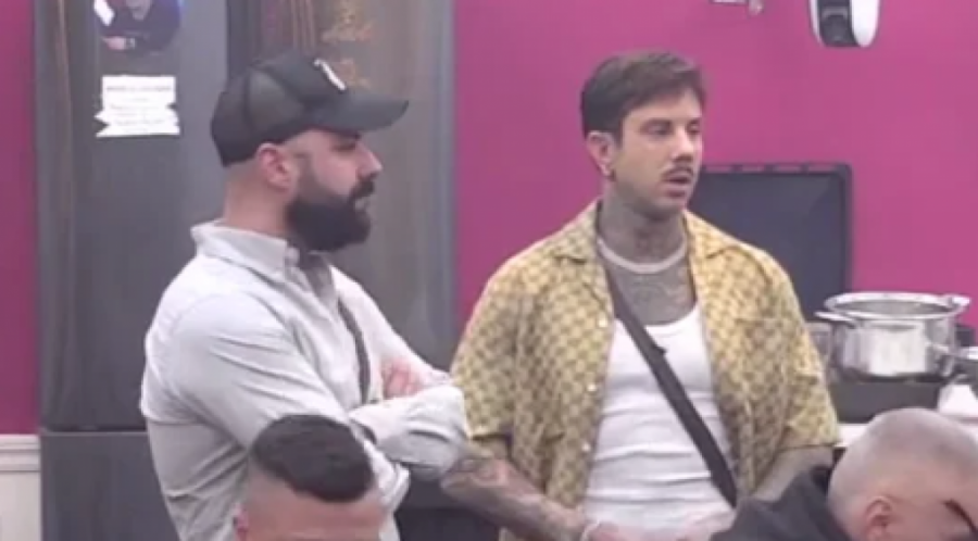 FILIP ĐUKIĆ PODIVLJAO U PROGRAMU, PA BRUTALNO NAPAO LUKU: Anita posvađala najbolje prijatelje, ukućani hitno skočili da spreče okršaj!