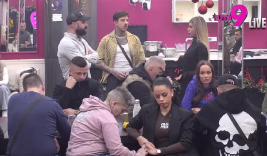 FILIP ĐUKIĆ PODIVLJAO U PROGRAMU, PA BRUTALNO NAPAO LUKU: Anita posvađala najbolje prijatelje, ukućani hitno skočili da spreče okršaj!