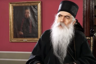 VLADIKA BAČKI IRINEJ UPOZORAVA: Zapad se odrekao hrišćanstva, Srbija ne sme – Istok je naš istorijski put