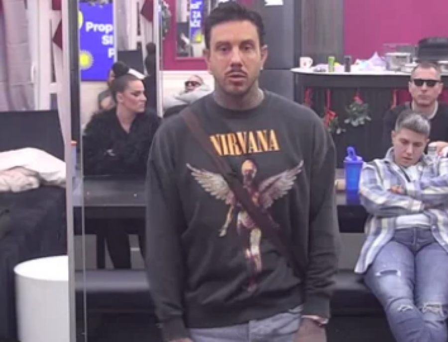 SVI SE PITAJU ŠTA SE DESILO FILIPU ĐUKIĆU?! Voditelj UŽIVO saopštio informacije koje su šokirale NACIJU, on sve morao da prizna!