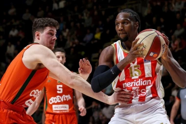 ZVEZDA GAZI U PIONIRU: Cedevita potpuno raskantana - crveno-beli dominiraju!