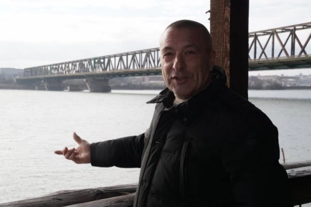 "NAJTEŽE SPASAVANJE DO SADA, JEDVA JE POMERAO RUKE I NOGE"! Reneto Grbić danas sačuvao 35. život - MUŠKARAC SKOČIO SA MOSTA, JEDVA GA IZVUKAO!