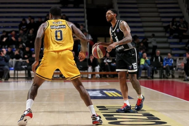 VODI PARTIZAN! Crno-beli bolji od Splita!