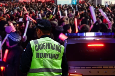 CRNI PRAZNICI NA PUTEVIMA: Svake godine u ovo vreme ginu ljudi - POLICIJA STEŽE OBRUČ!