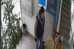 OVO JE MUŠKARAC KOJI JE NAPAO BAKU SA DETETOM NA NOVOM BEOGRADU! Policija traga za napadačem! (FOTO, VIDEO)