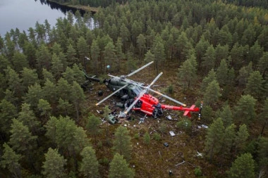 NERAZDVOJNI U ŽIVOTU I SMRTI: Najbolji prijatelji se SUDARILI HELIKOPTERIMA u vazduhu! Zajedno doručkovali, pa otišli u JEZIVU SMRT – isplivali detalji tragedije! (VIDEO)