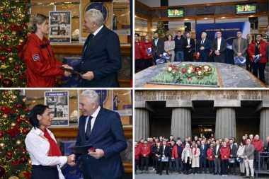 "TO OMOGUĆAVA STABILNOST I REŠAVANJE PORODIČNIH PITANJA!" Uručeni ugovori o radu na neodređeno vreme za 122 zaposlenih u Pošti Srbije, oglasio se v.d. direktora Zoran Anđelković! (FOTO)