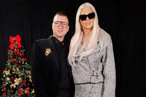 EKSKLUZIVNI INTERVJU JELENE KARLEUŠE! Pevačica progovorila o najgoroj godini u svom životu do sada: "ŽENE DANAS MRZE VIŠE NEGO IKAD!!!" (VIDEO)