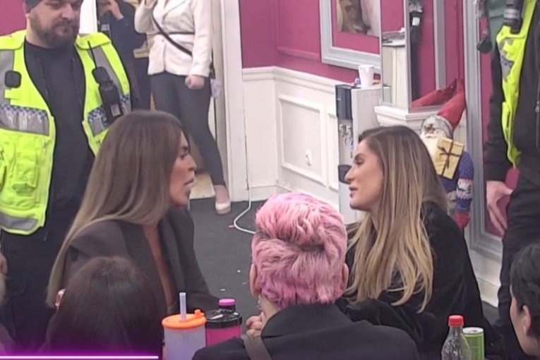 Sukob Ane i Kačavende