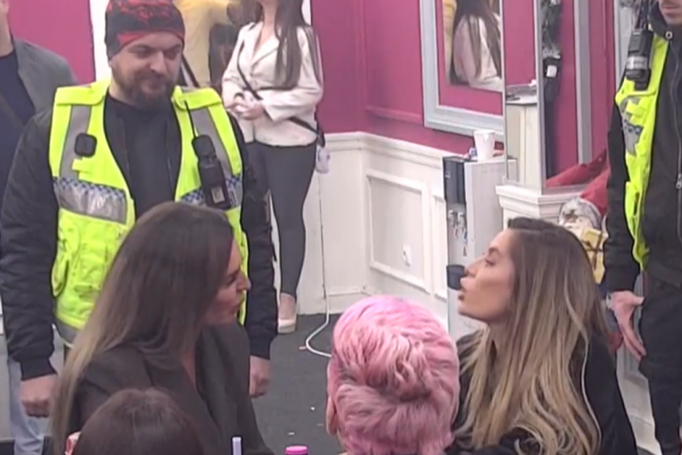 Sukob Ane i Kačavende