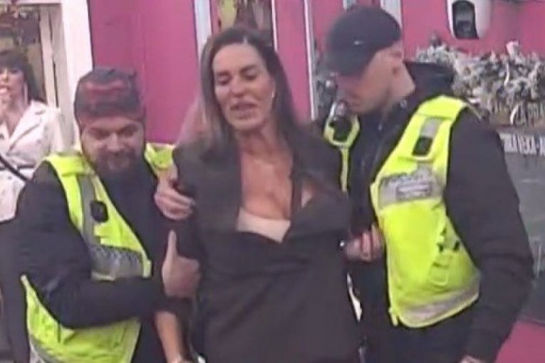 Sukob Ane i Kačavende