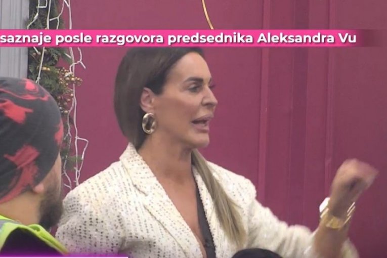 Sukob Kačavende i Ane Ćurčić