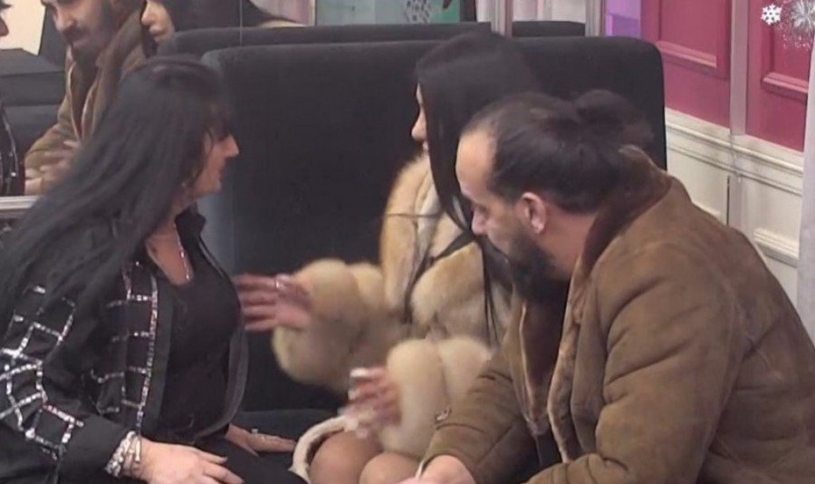 PALO POMIRENJE PRED KAMERAMA! Ćerka joj oprostila vezu sa 20 godina mlađim!