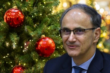 "NASTAVLJAMO DA GRADIMO SRBIJU KOJA ČUVA MIR I STABILNOST!" Premijer Macut svim građanima čestitao Novu godinu!