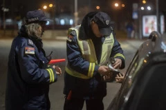 OVA GREŠKA VAS MOŽE SKUPO KOŠTATI! Mnogi vozači zaborave da provere jednu stvar u gepeku – kazne idu i do 600.000!