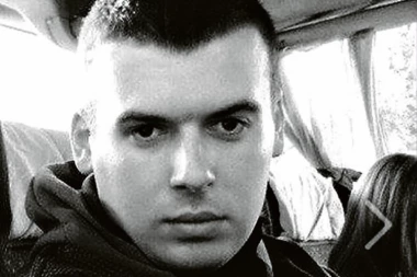 HOROR TOKOM DOČEKA NOVE GODINE! Student ubijen hicem iz puške ispred kafane u Bajmoku, stravični detalji: "Hteo da prekine tuču, pa ga razneo metak!"